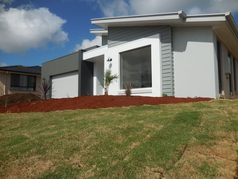 8 Tectona Place, Wollongbar NSW 2477