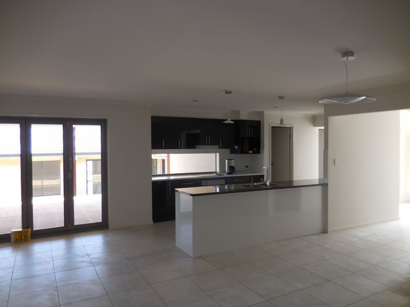 8 Tectona Place, Wollongbar NSW 2477