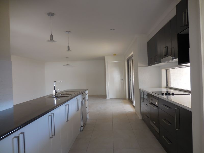 8 Tectona Place, Wollongbar NSW 2477