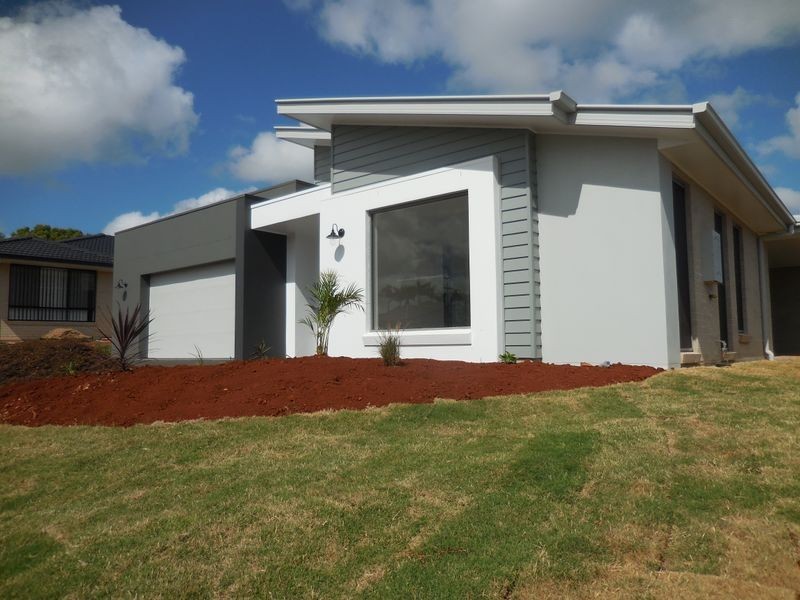 8 Tectona Place, Wollongbar NSW 2477