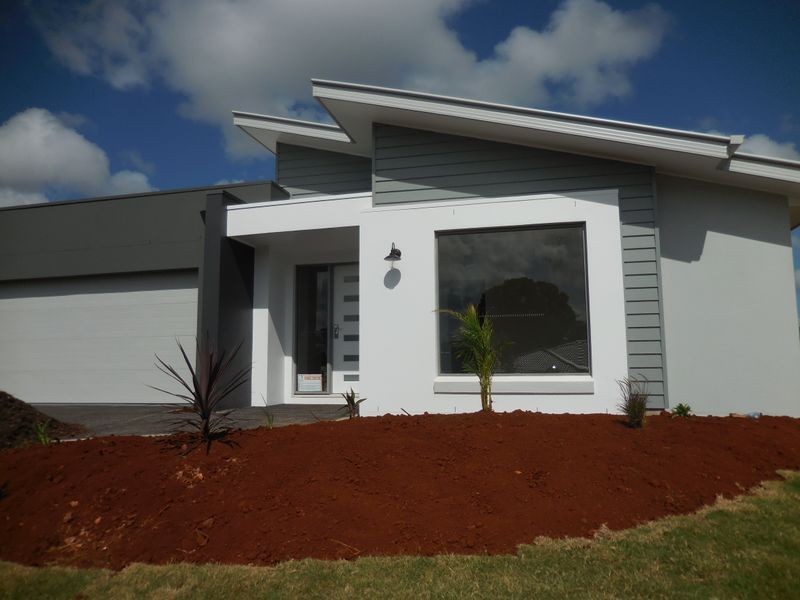 8 Tectona Place, Wollongbar NSW 2477