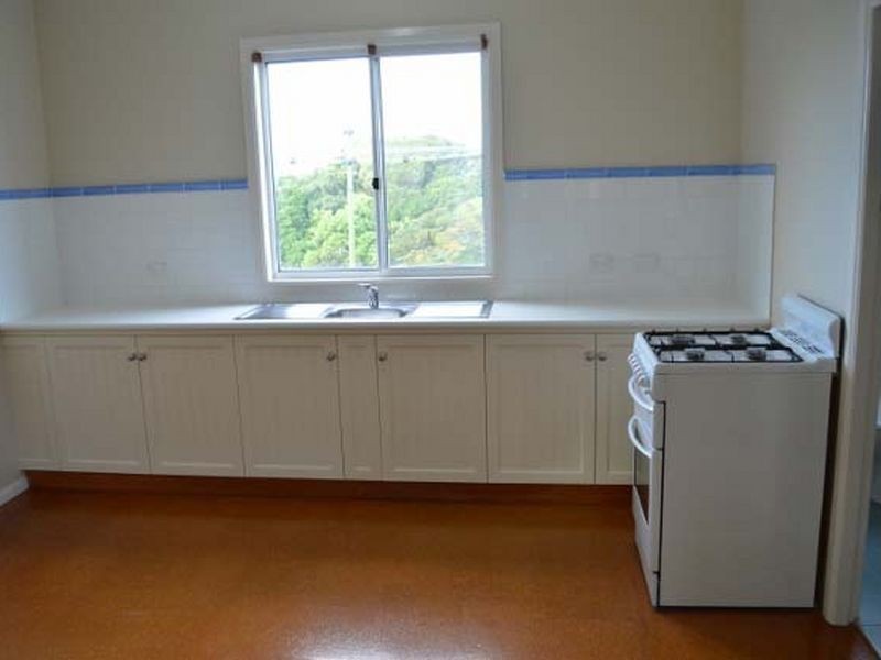 27 Meridian Drive, Coolgardie NSW 2478