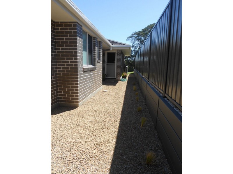 2/14 Chilcott Circuit, Cumbalum NSW 2478