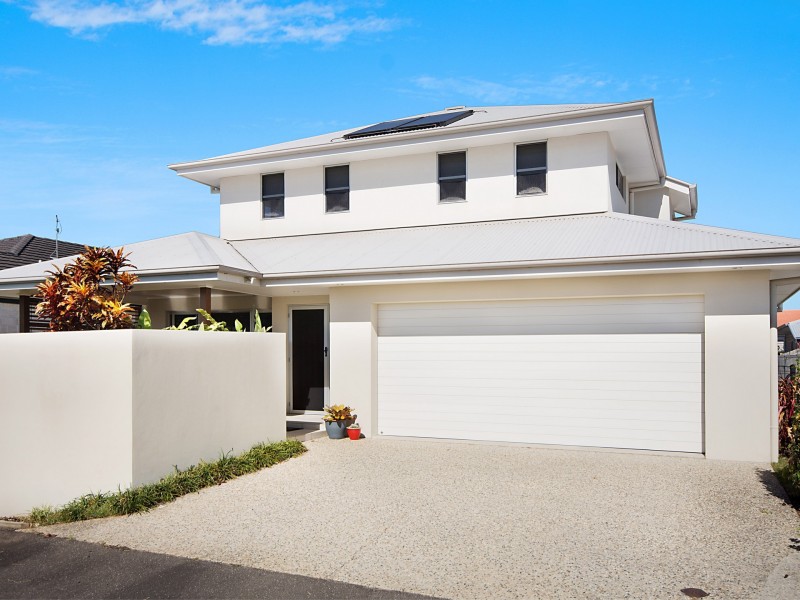 2/35 Fox Street (Via Hamilton Lane), Ballina NSW 2478