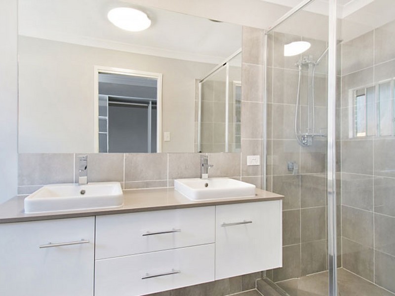 15 Ahern Circuit, Cumbalum NSW 2478