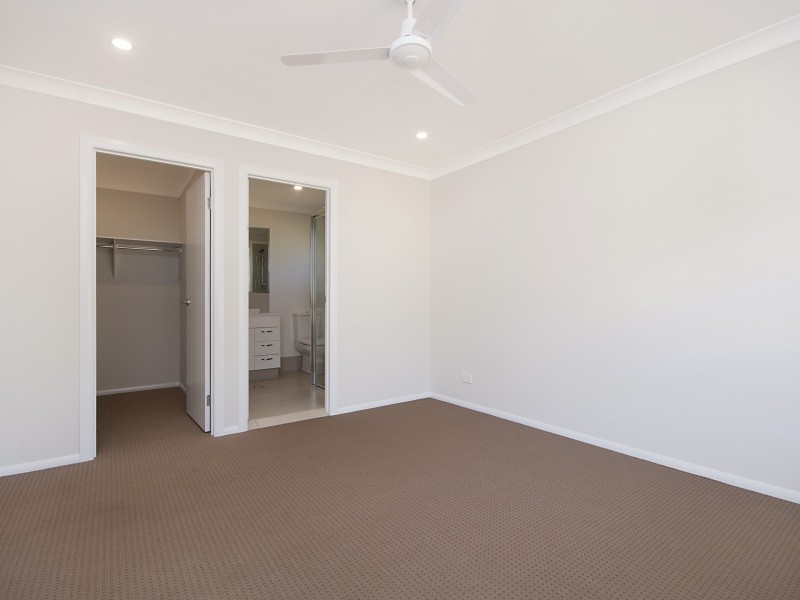 2/42 Liffey Avenue, Cumbalum NSW 2478