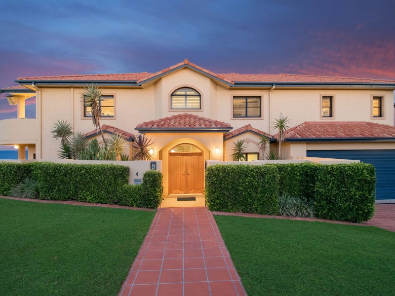 4 Azure Street, East Ballina NSW 2478