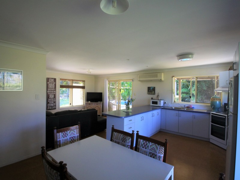 195 Keith Hall Lane, Keith Hall NSW 2478