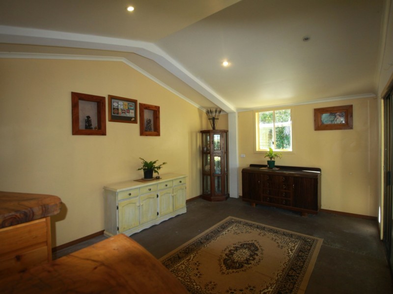 195 Keith Hall Lane, Keith Hall NSW 2478