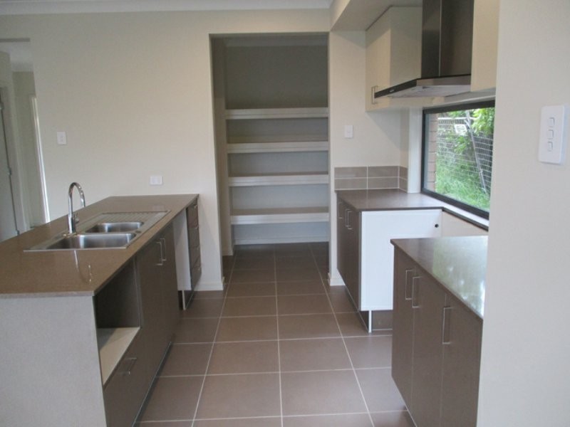 2/4 Calnan Crescent, Cumbalum NSW 2478