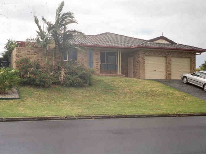 1/11 Isabella Drive, Skennars Head NSW 2478