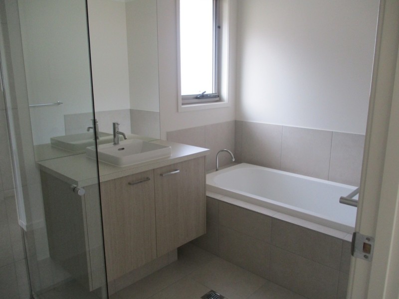 38 Calnan Crescent, Cumbalum NSW 2478