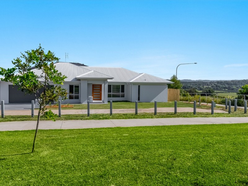 2A Eclipse Crescent, Cumbalum NSW 2478