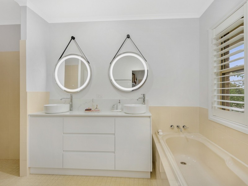 21 Valley Drive, Alstonville NSW 2477