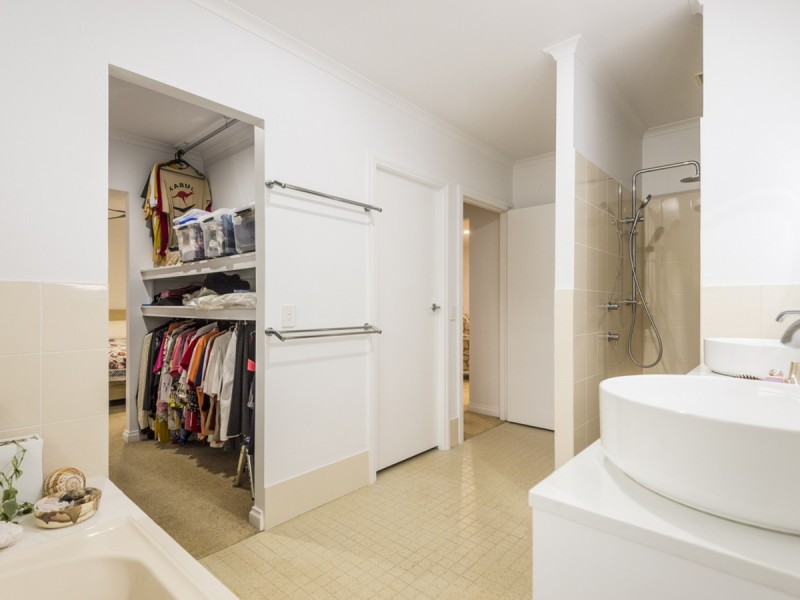 21 Valley Drive, Alstonville NSW 2477