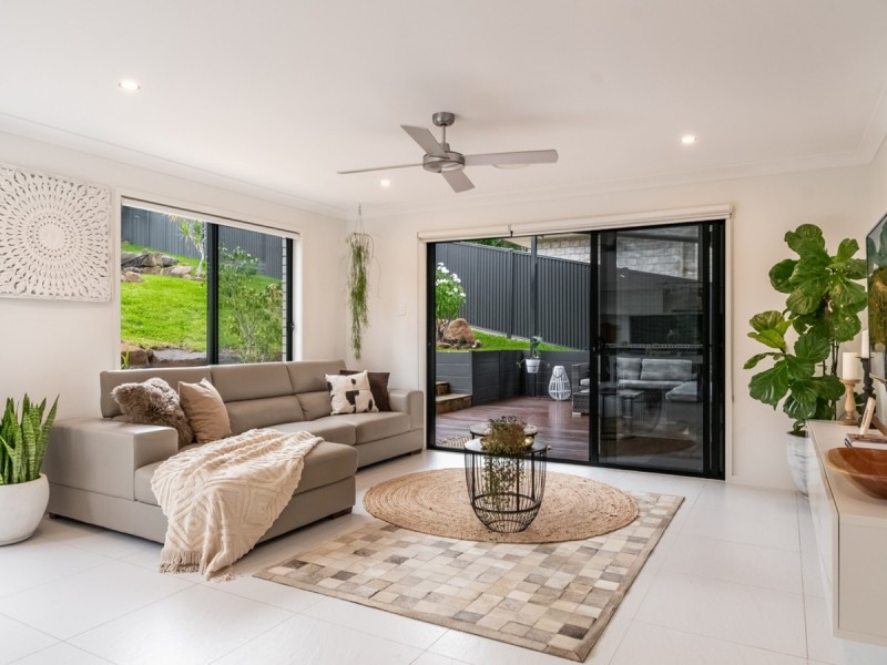 8 Liffey Avenue, Cumbalum NSW 2478