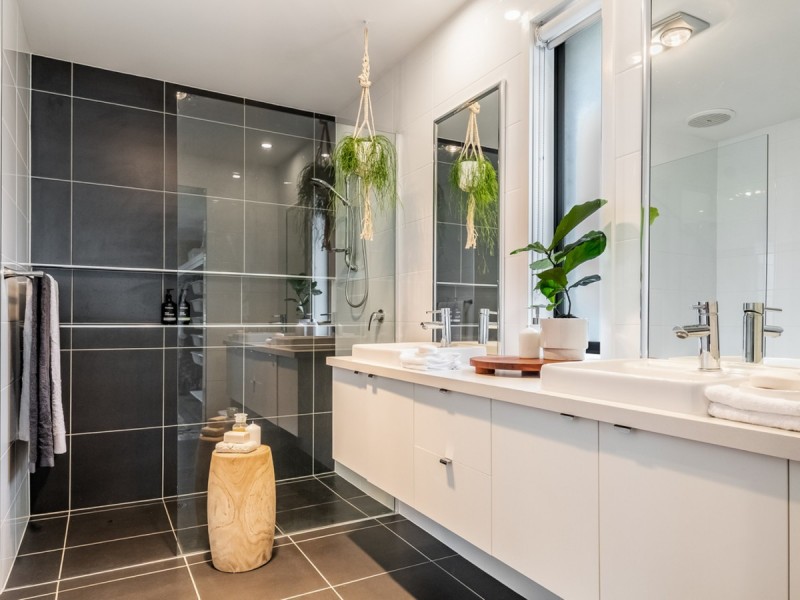 8 Liffey Avenue, Cumbalum NSW 2478