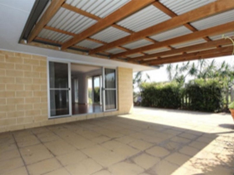 2B Walsh Place, Cumbalum NSW 2478