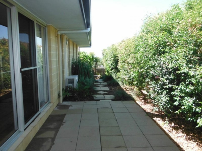2B Walsh Place, Cumbalum NSW 2478