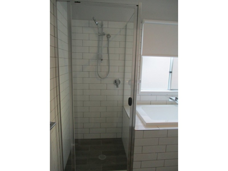 2 Farrelly Avenue, Cumbalum NSW 2478