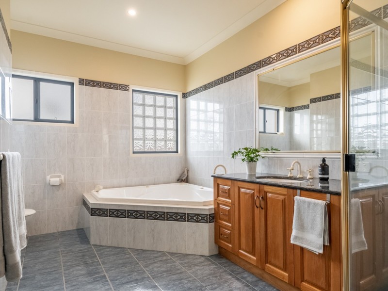 49 Burns Point Ferry Road, West Ballina NSW 2478