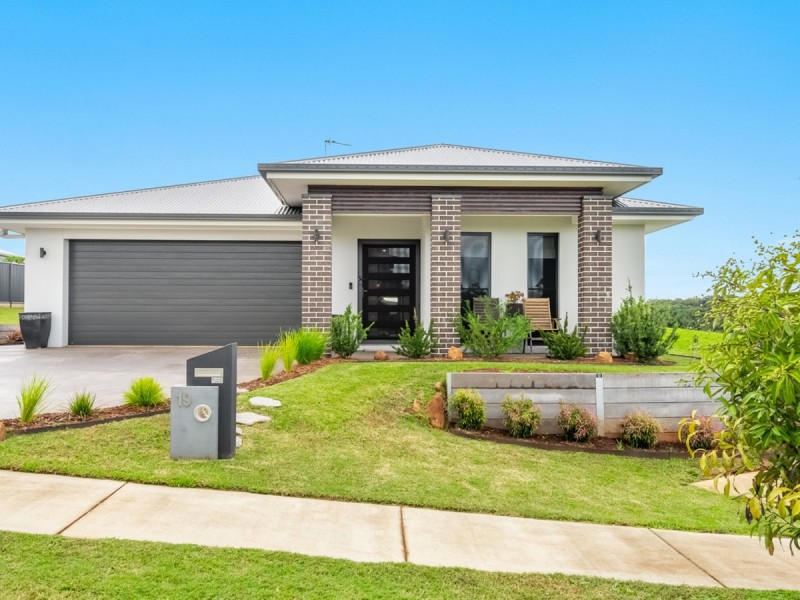 19 Trelawney Avenue, Wollongbar NSW 2477