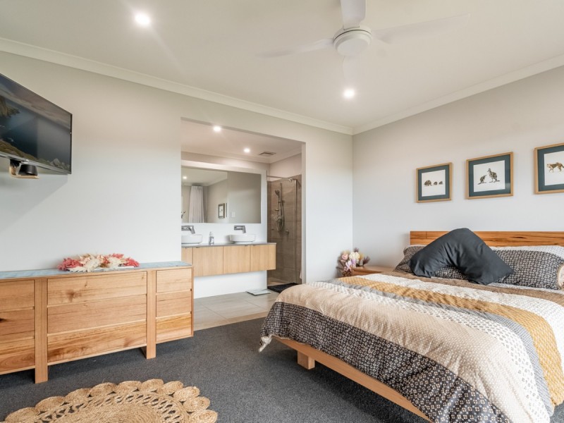 19 Trelawney Avenue, Wollongbar NSW 2477