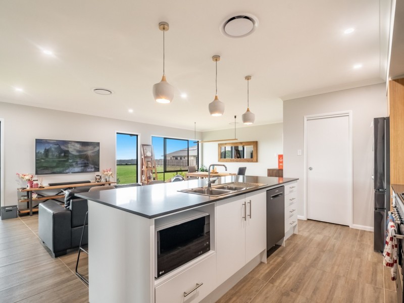 19 Trelawney Avenue, Wollongbar NSW 2477