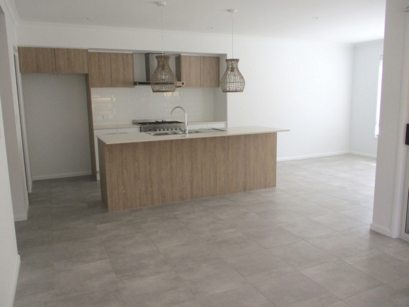 30 Calnan Crescent, Cumbalum NSW 2478