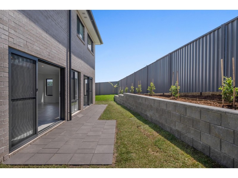 2/8 O’Byrne Place, Cumbalum NSW 2478