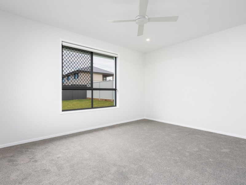 10 Lawrence Rise, Cumbalum NSW 2478