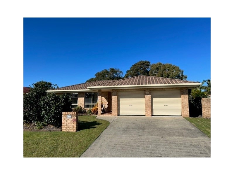 17 Lakeview Circuit, East Ballina NSW 2478