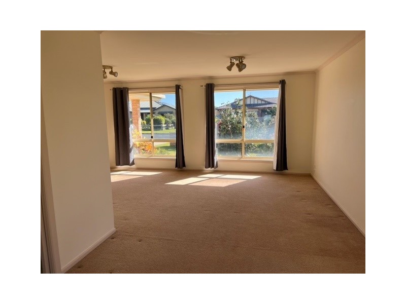 17 Lakeview Circuit, East Ballina NSW 2478