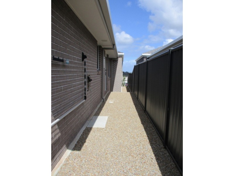 30 Calnan Crescent, Cumbalum NSW 2478