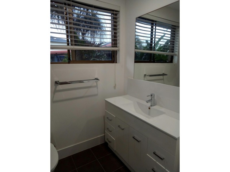 9 Bayview Drive, East Ballina NSW 2478