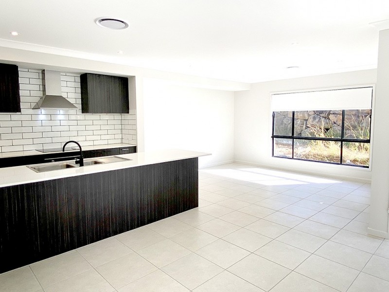 34 Calnan Crescent, Cumbalum NSW 2478