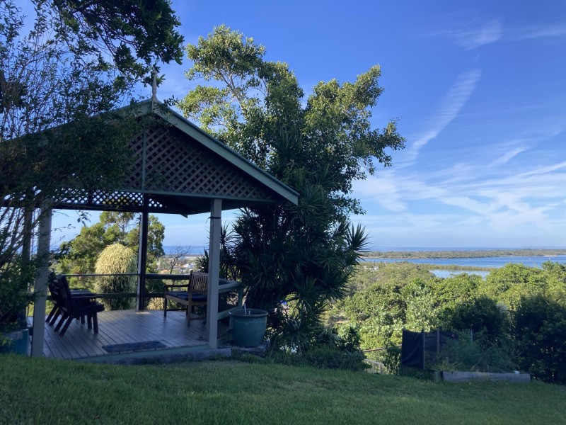 75 Pine Avenue, East Ballina NSW 2478