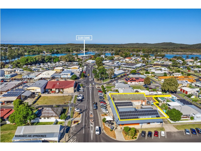 35-37 Woodburn Street, Evans Head NSW 2473