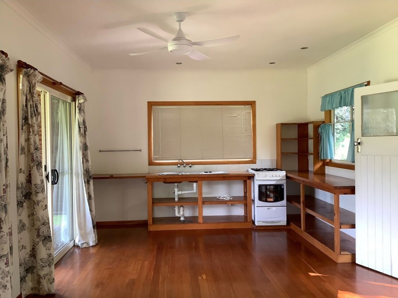 37a Platypus Drive, Uralba NSW 2477