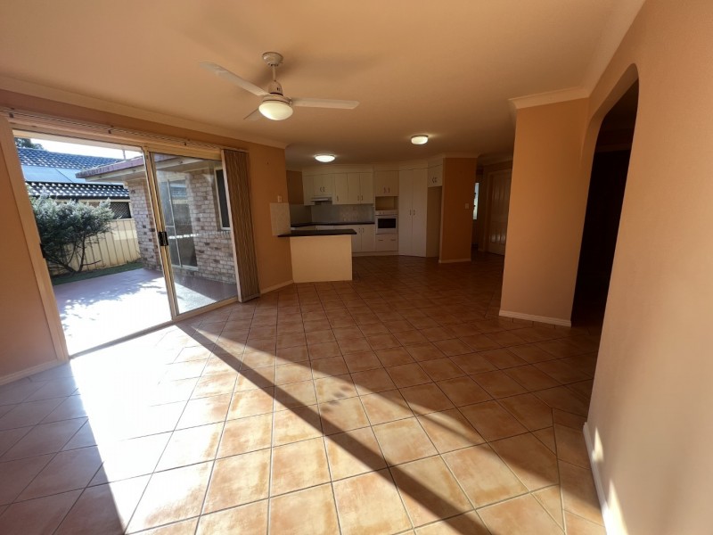 10 Hellyar Drive, Wollongbar NSW 2477