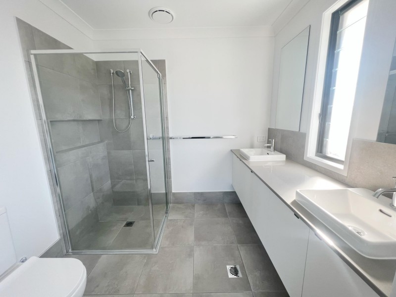 10 Presentation Crescent, Cumbalum NSW 2478