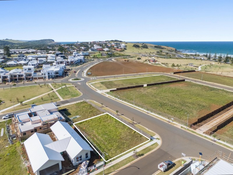 2 Sunhaven Avenue, Skennars Head NSW 2478