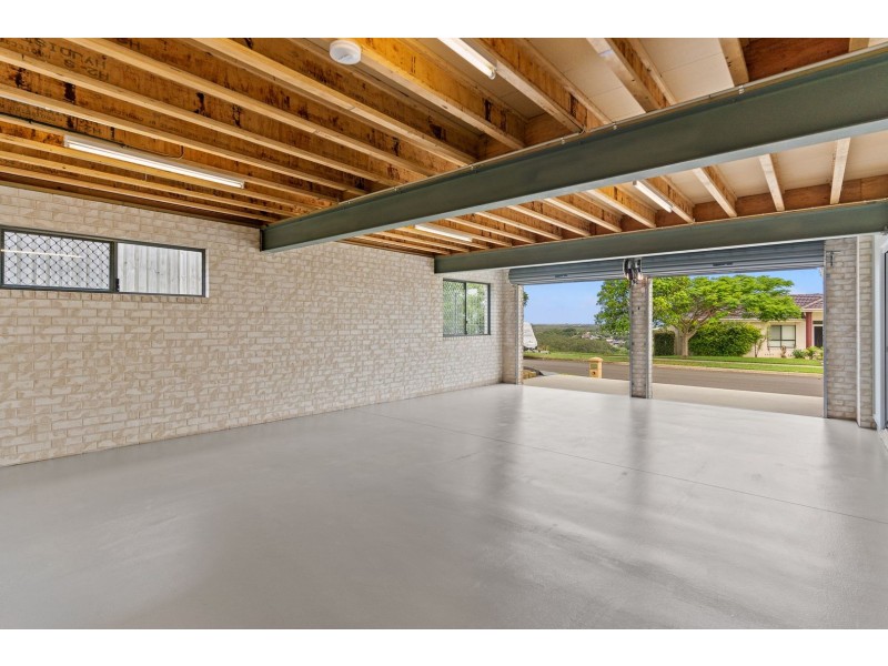 27 Unara Parkway, Cumbalum NSW 2478