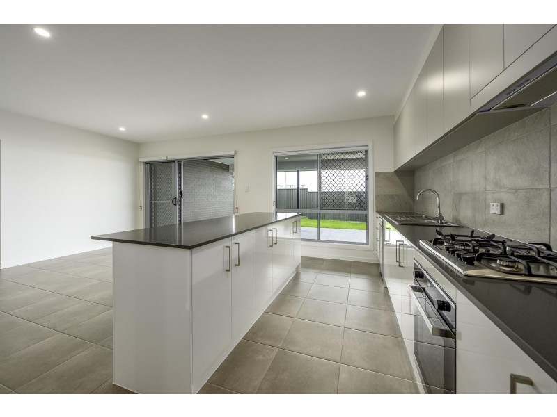 5 Pastures Street, Cumbalum NSW 2478