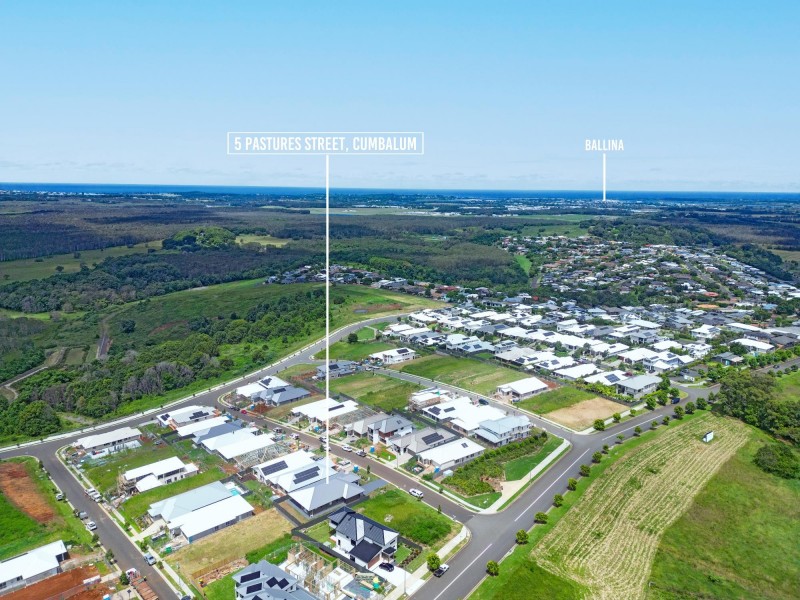 5 Pastures Street, Cumbalum NSW 2478