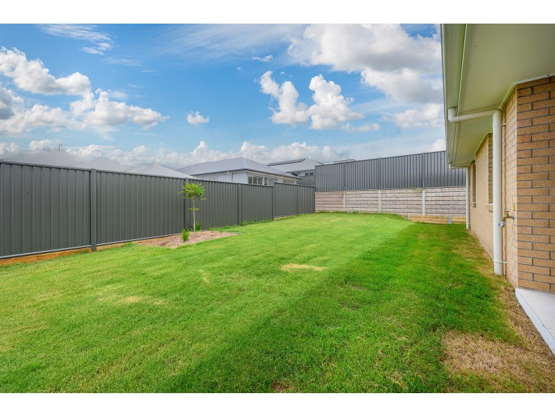 10 Ecology Avenue, Cumbalum NSW 2478