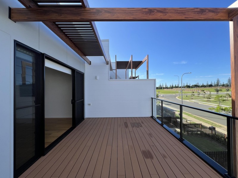 10 Swell Avenue, Skennars Head NSW 2478