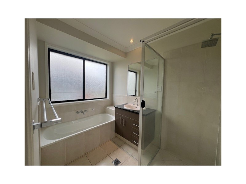 12 Chilcott Circuit, Cumbalum NSW 2478
