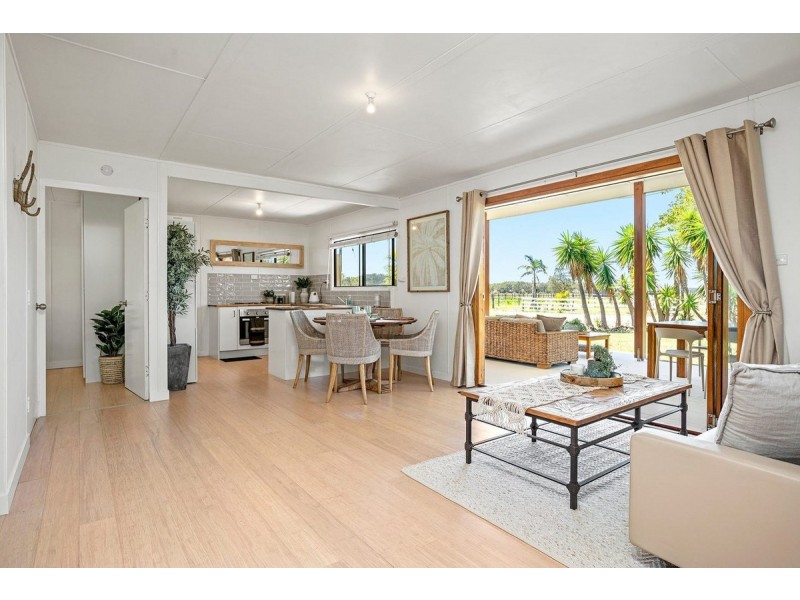 32 Keith Hall Lane South, Keith Hall NSW 2478