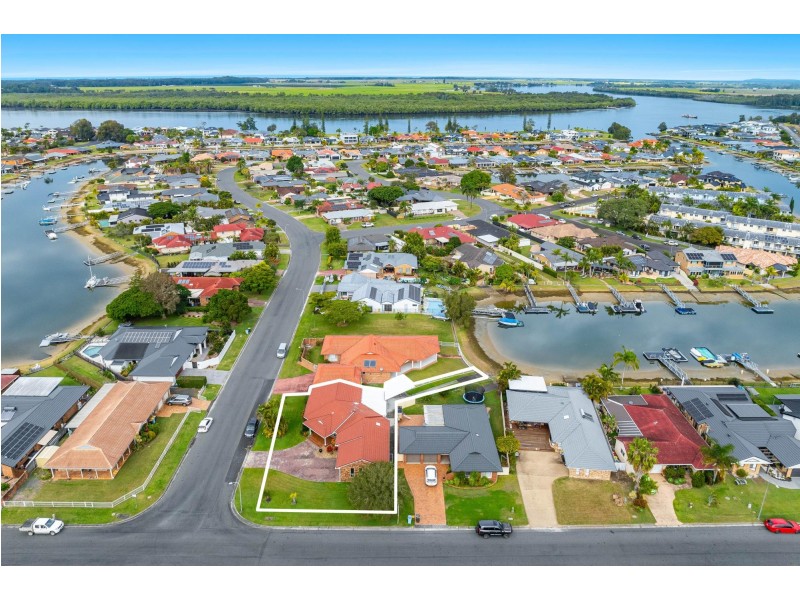 1 Dolphin Drive, West Ballina NSW 2478